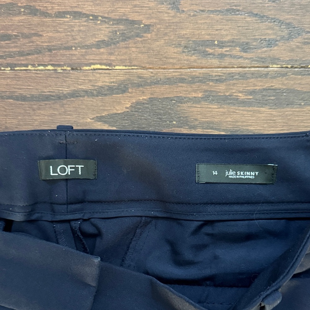 LOFT Dark Navy Skinny Ankle Pants - Picture 2 of 5